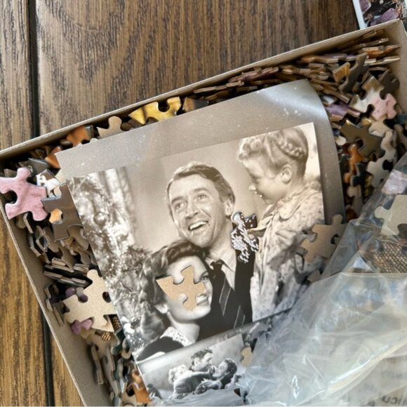 It’s a Wonderful Life 1000 piece Puzzle | Bits and Pieces Puzzles - Picture 2 of 3